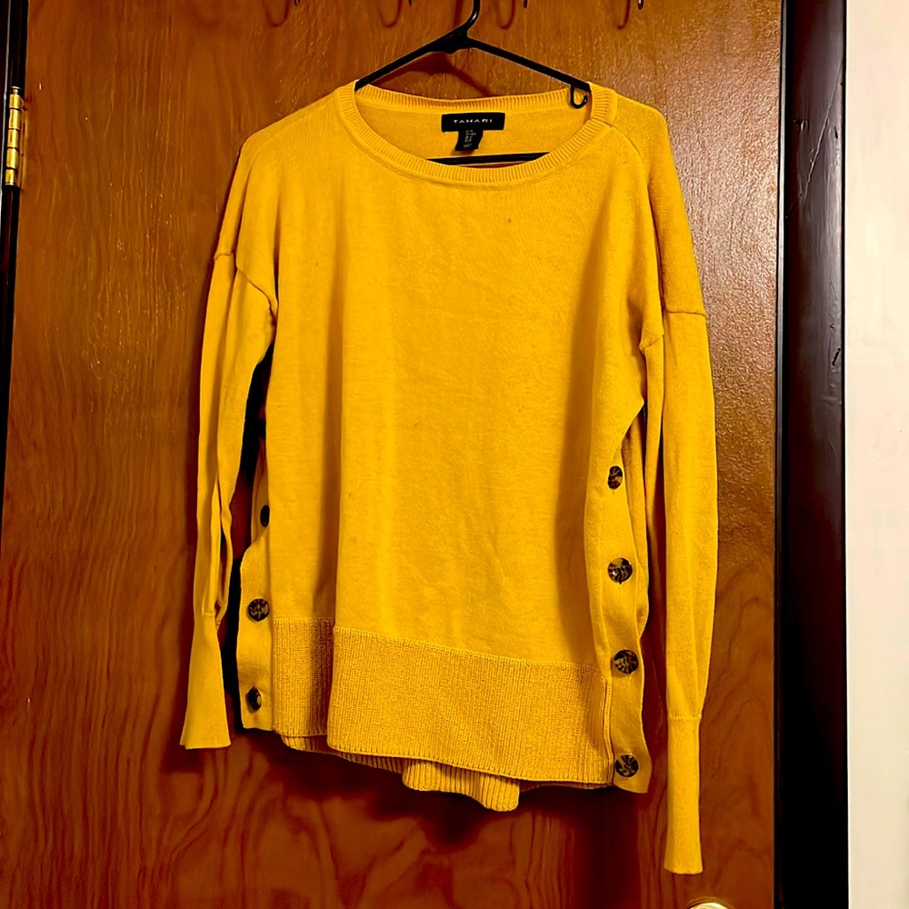 Adorable yellow sweater!!!